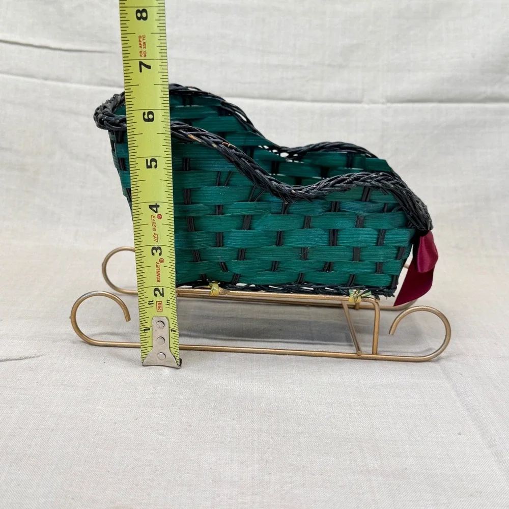 Vintage Christmas Sleigh Basket Green Woven Holiday Centerpiece Decor Bow